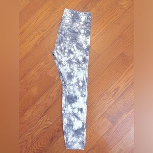 Athleta Cropped Leggings, Size M